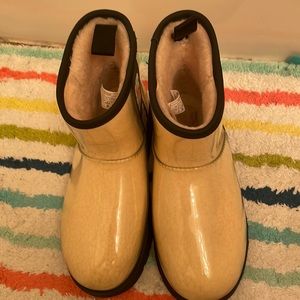 Ugg mini clear waterproof